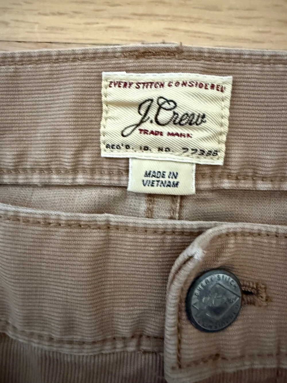 J Crew Men’s 31 x 30 Khaki Chino Pants Slim Fit